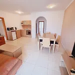 Watermill Complex فندق سفيتي فلاس