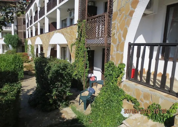 Watermill Complex Хотел